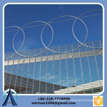 Best quality mesh 76.2mm*12.7mm hot dip galvanized high security 358 fence, 358 high security fence, prison 358 fence